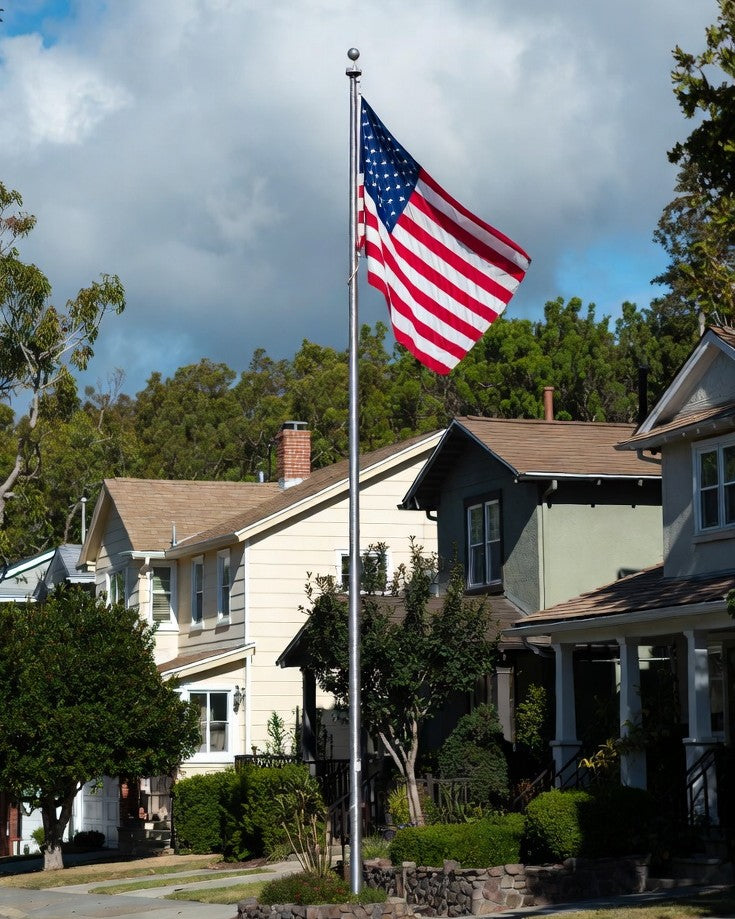 Flagpole Etiquette for Residential Neighborhoods